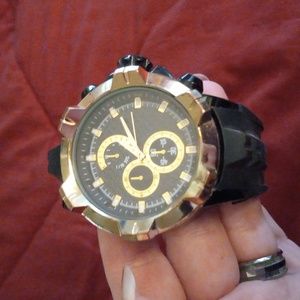 Invicta bolt gold black men's watch